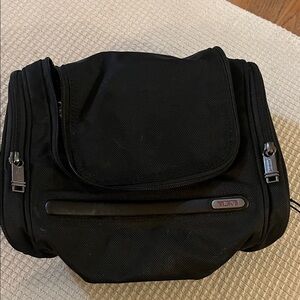 Tumi Black Men's Toiletry Kit Travel Organizer